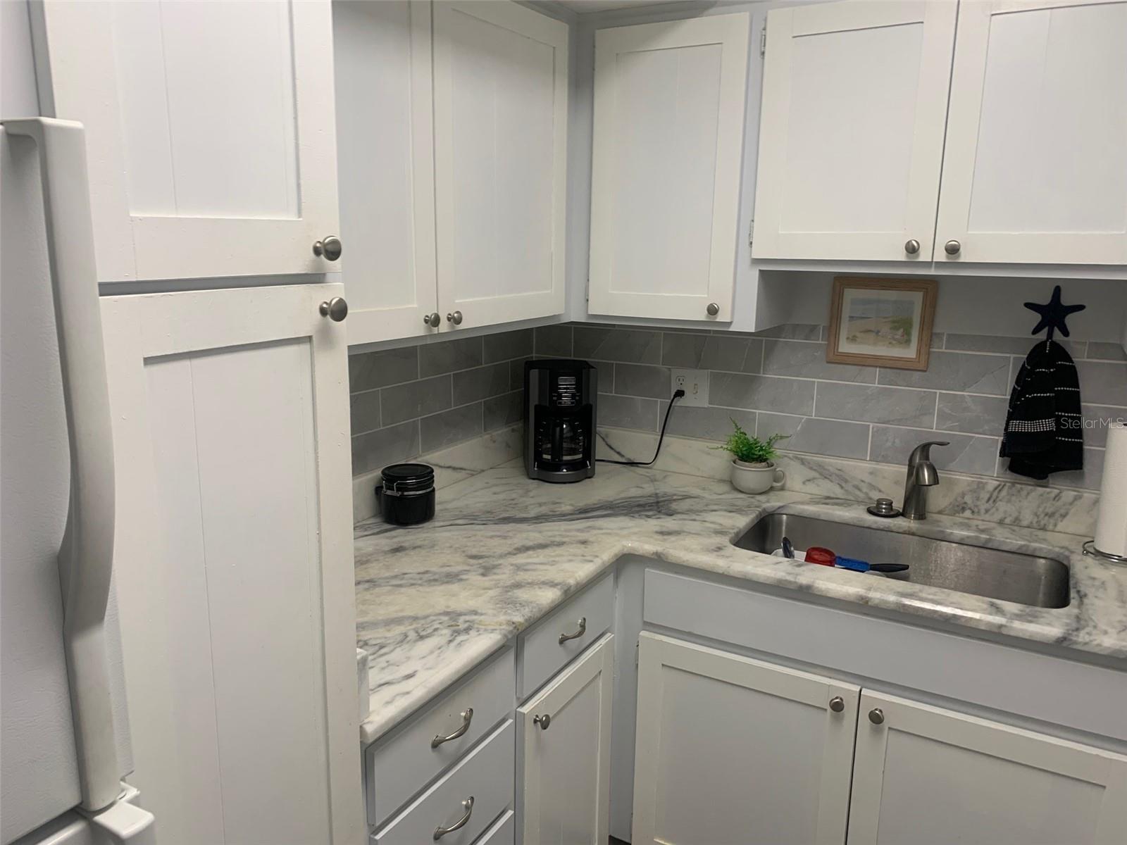 C7516033 Property Photo