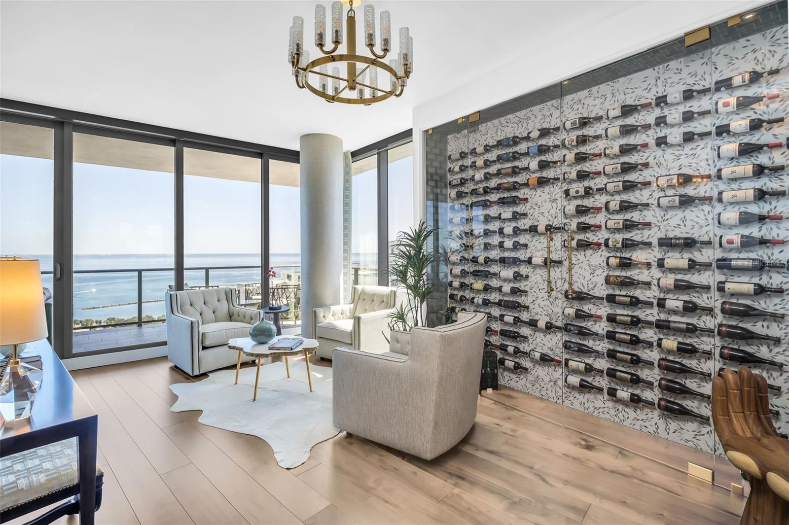 TB8435975 Property Photo