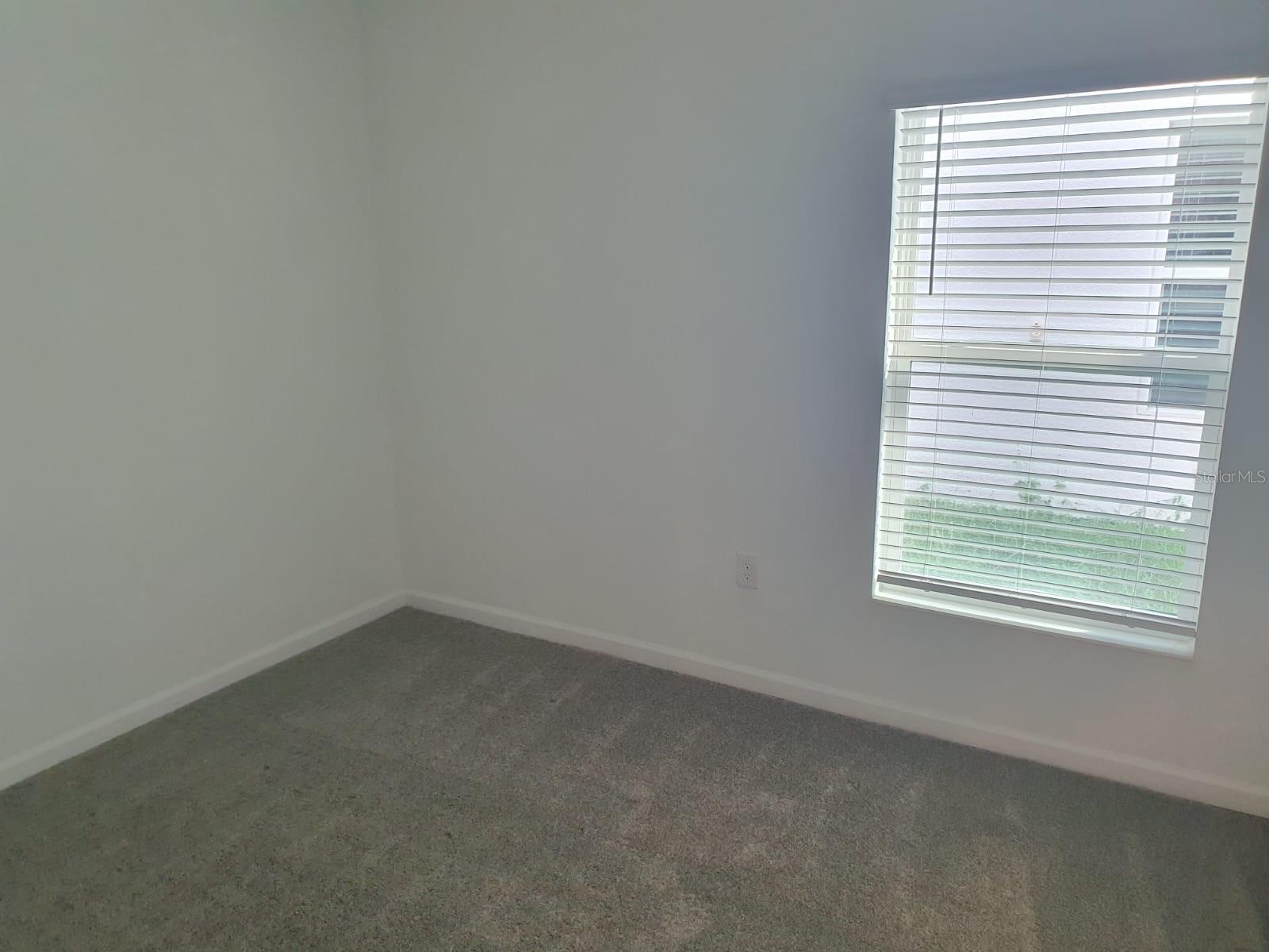 2002 PUNCH BOWL AVE, DAVENPORT, FL, 33837