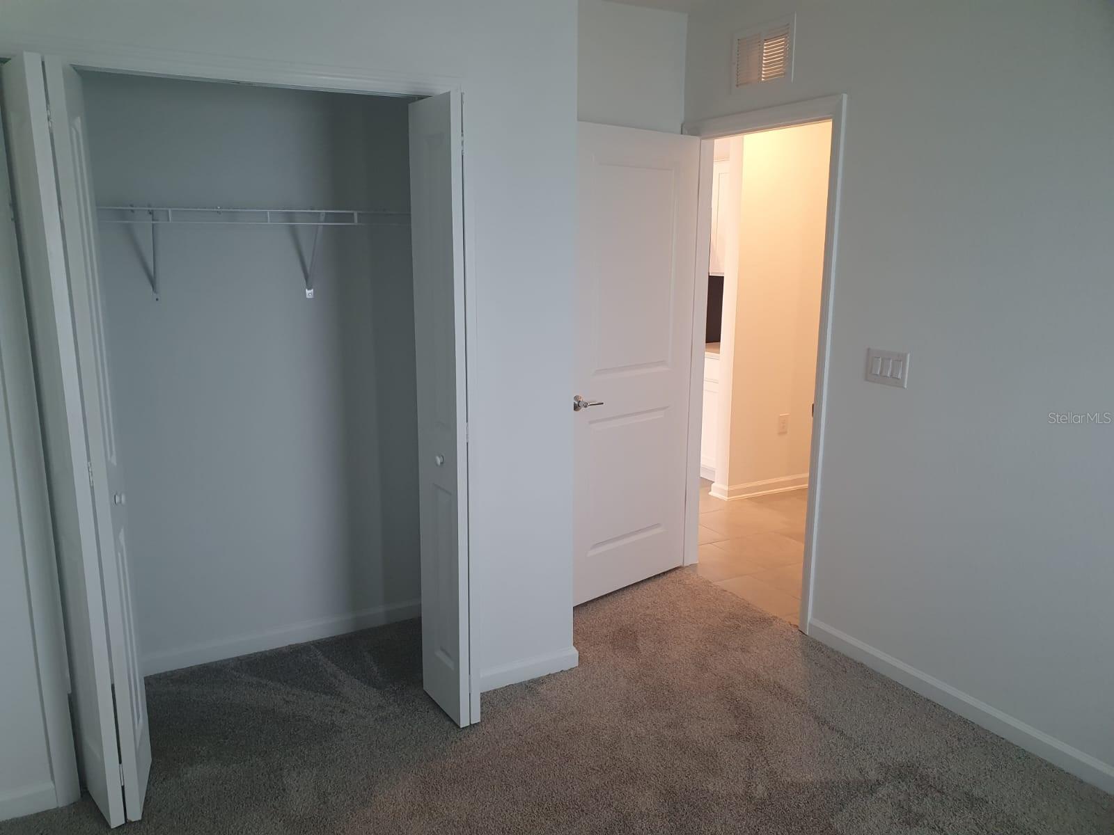 2002 PUNCH BOWL AVE, DAVENPORT, FL, 33837