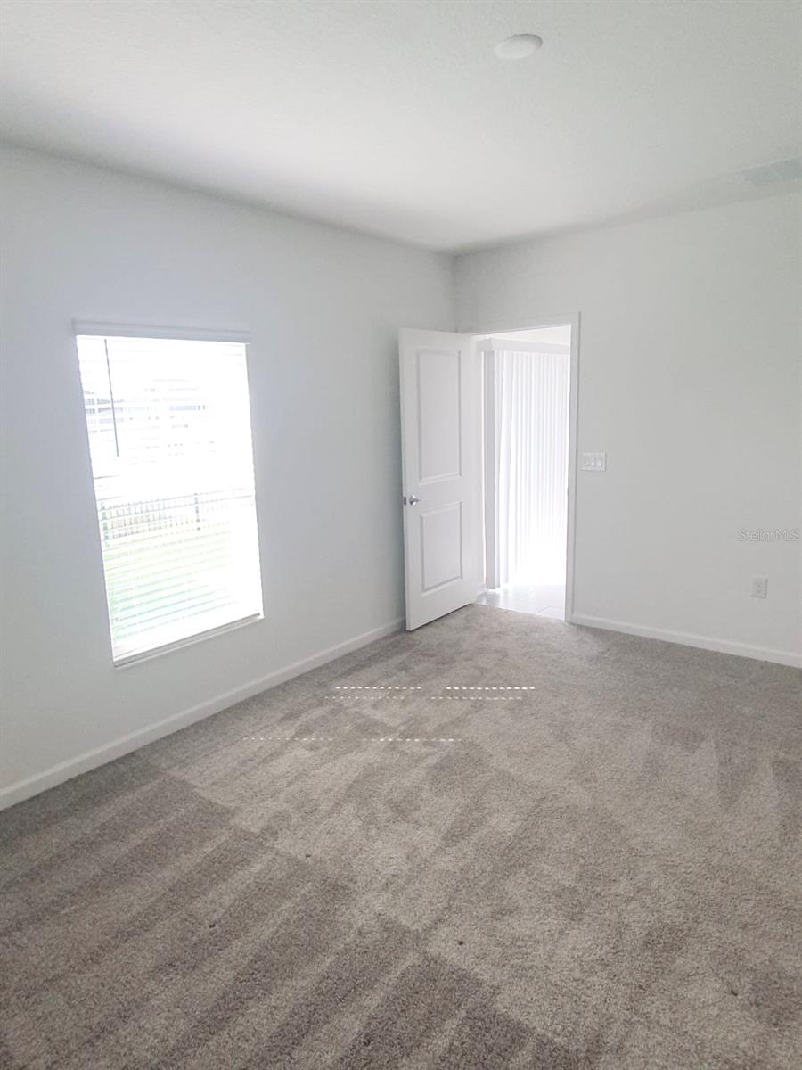 2002 PUNCH BOWL AVE, DAVENPORT, FL, 33837