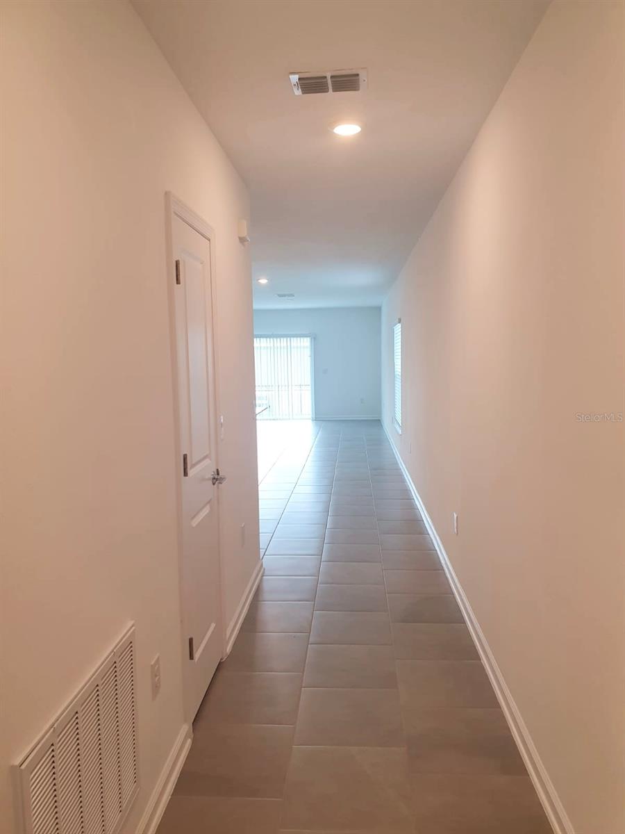 2002 PUNCH BOWL AVE, DAVENPORT, FL, 33837