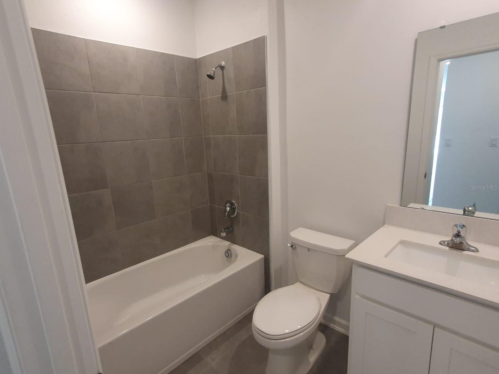 2002 PUNCH BOWL AVE, DAVENPORT, FL, 33837