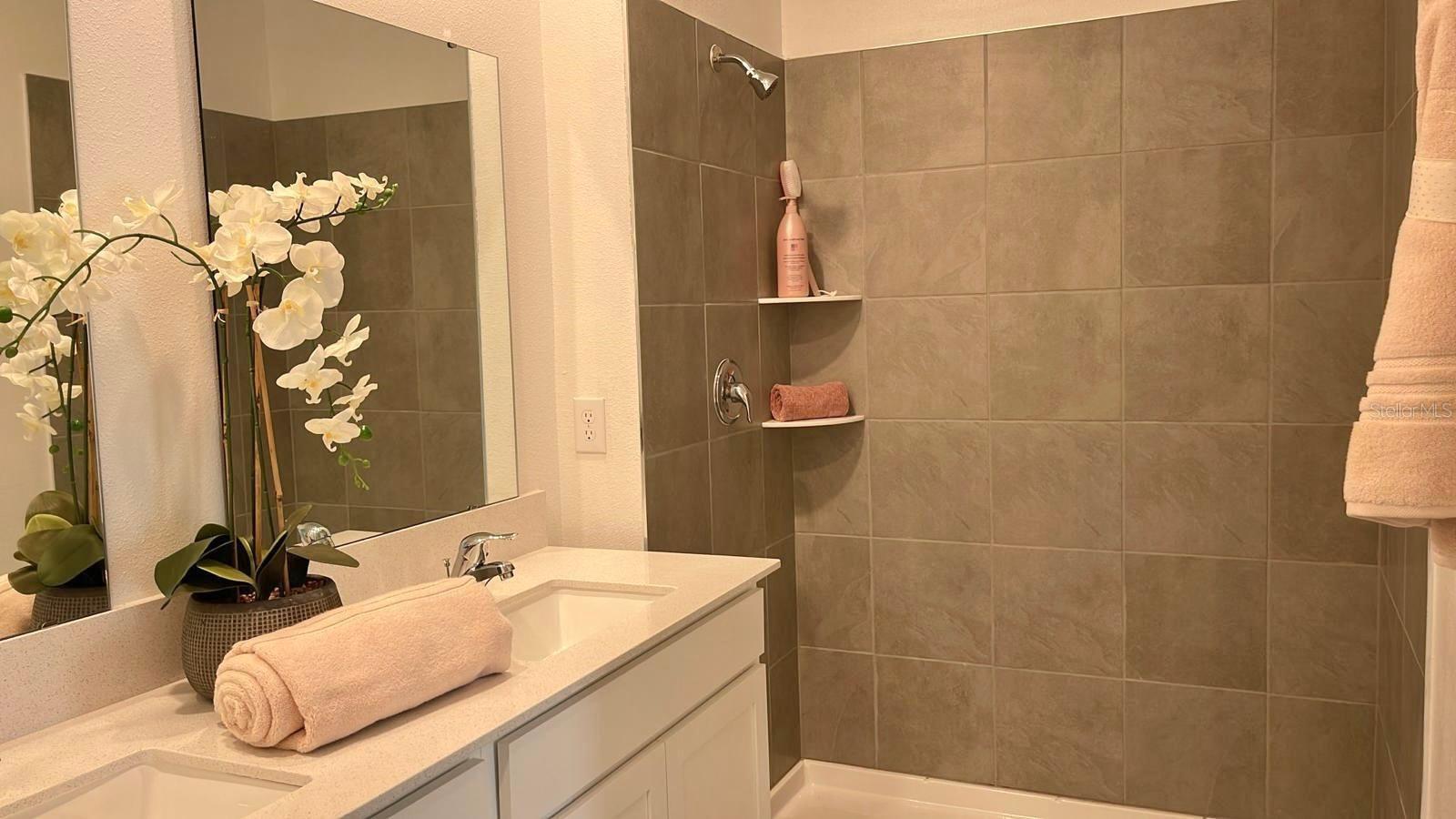 2002 PUNCH BOWL AVE, DAVENPORT, FL, 33837