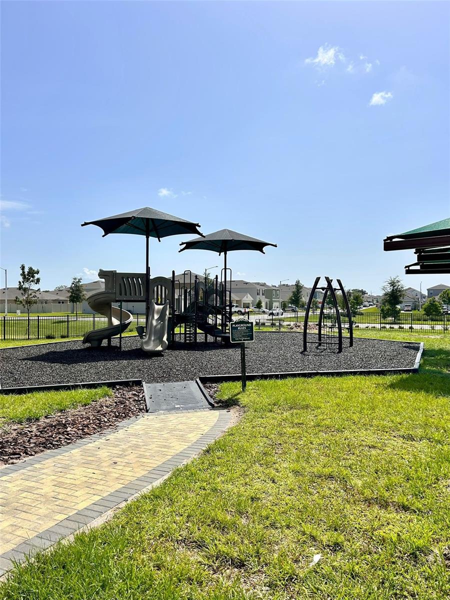 2002 PUNCH BOWL AVE, DAVENPORT, FL, 33837