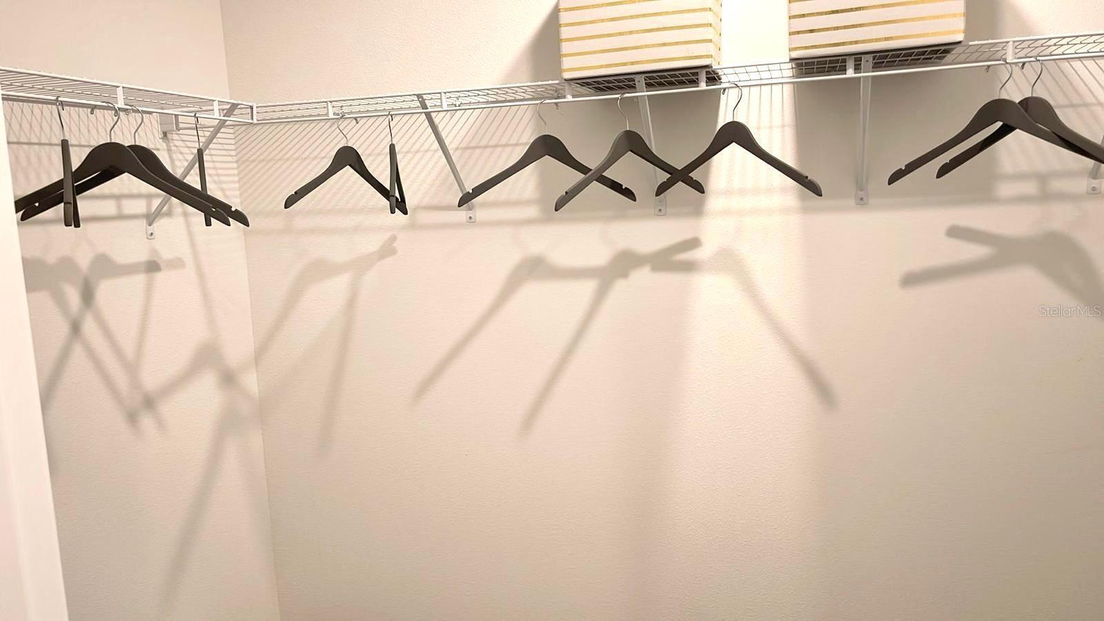 2002 PUNCH BOWL AVE, DAVENPORT, FL, 33837