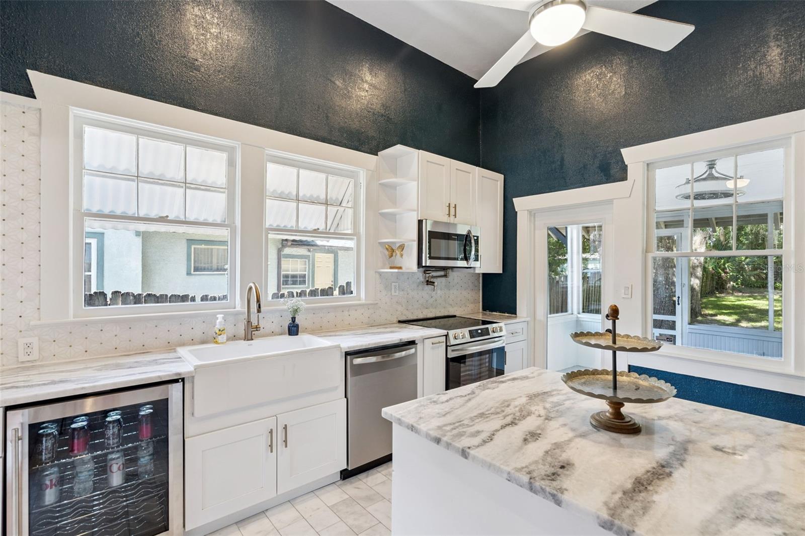 125 W VOORHIS AVE, DELAND, FL, 32720