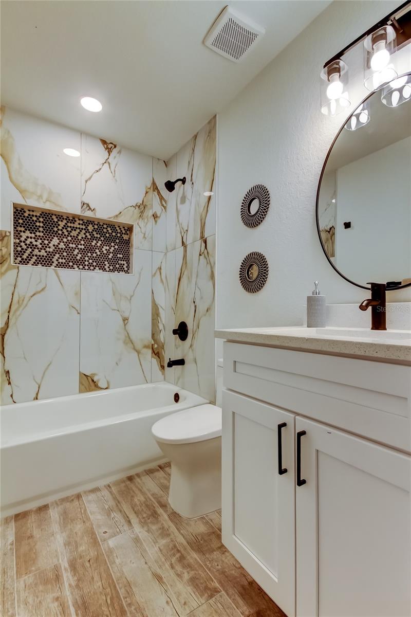 1716 PINECONE WAY, LARGO, FL, 33771