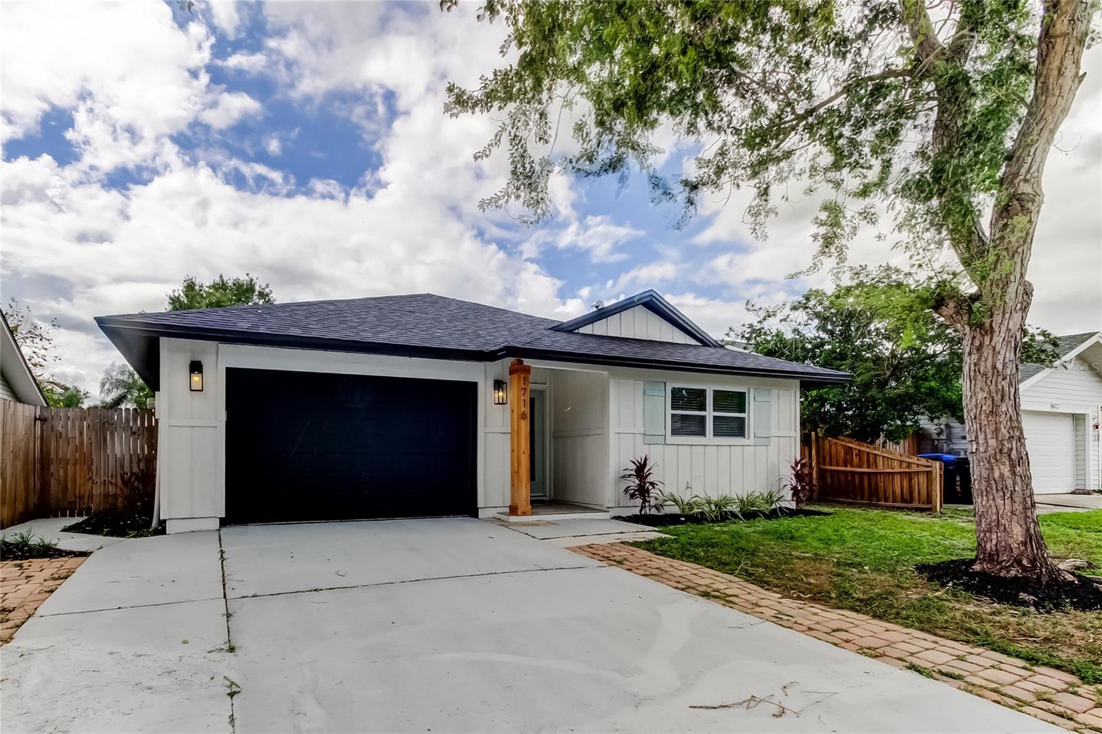 1716 PINECONE WAY, LARGO, FL, 33771