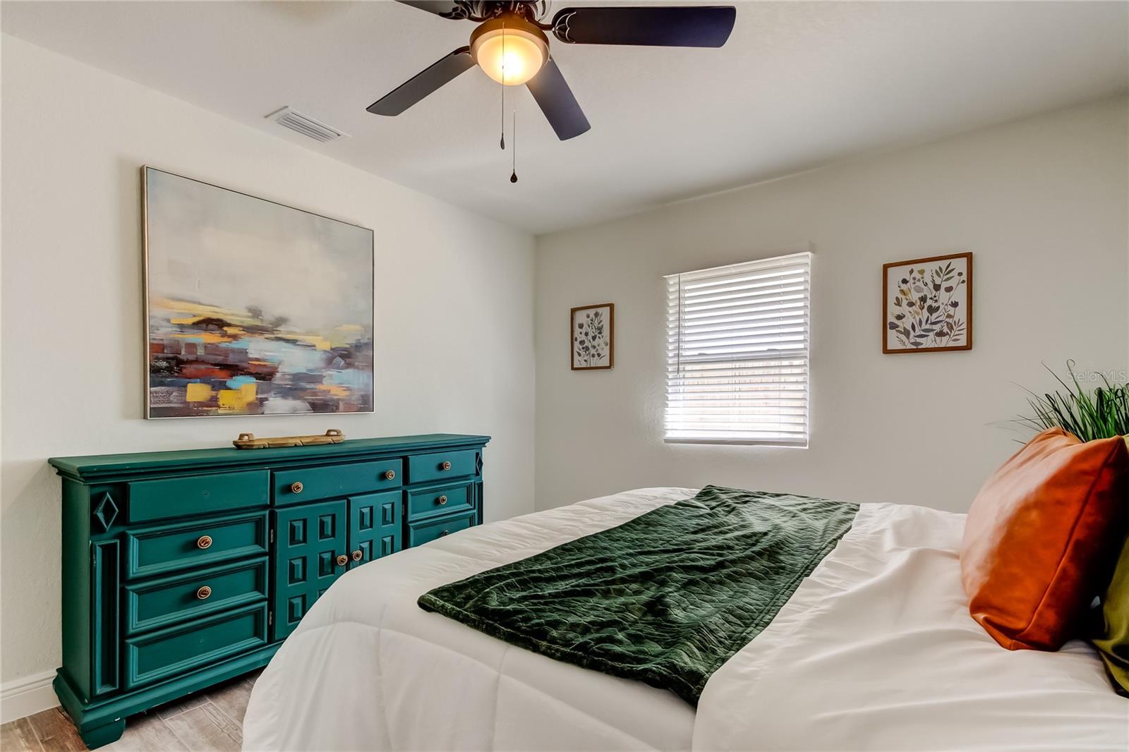 1716 PINECONE WAY, LARGO, FL, 33771