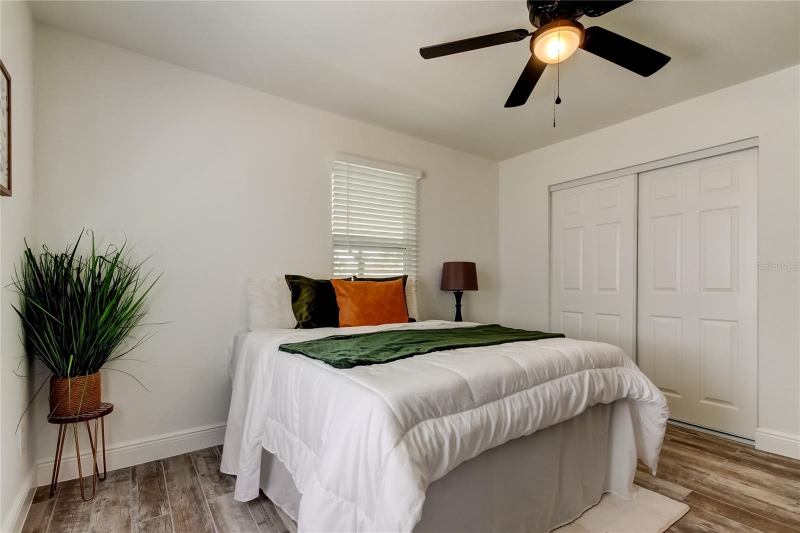 1716 PINECONE WAY, LARGO, FL, 33771