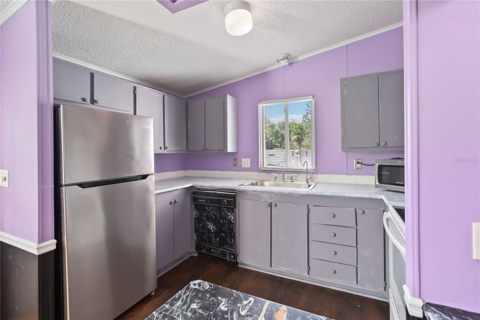 N6140924 Property Photo