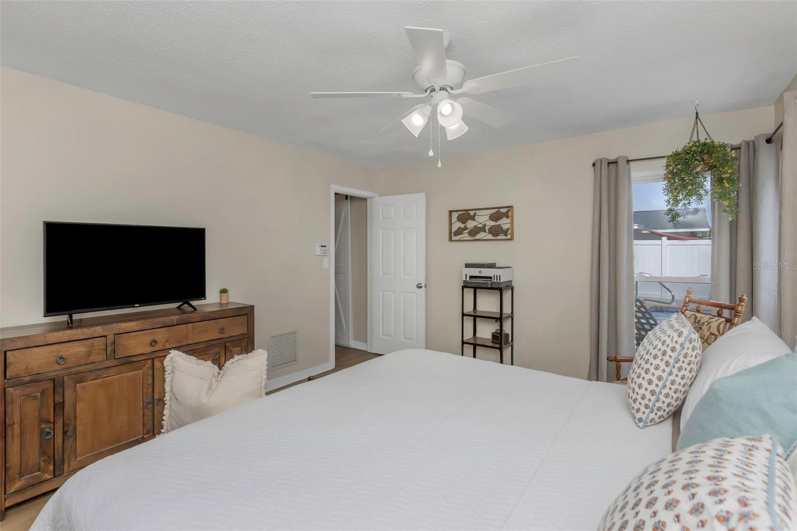 10909 127TH AVE, LARGO, FL, 33778