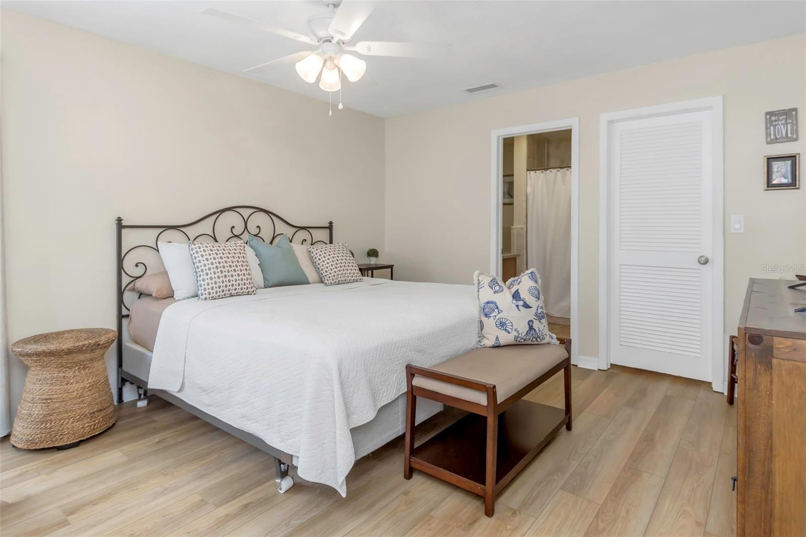 10909 127TH AVE, LARGO, FL, 33778