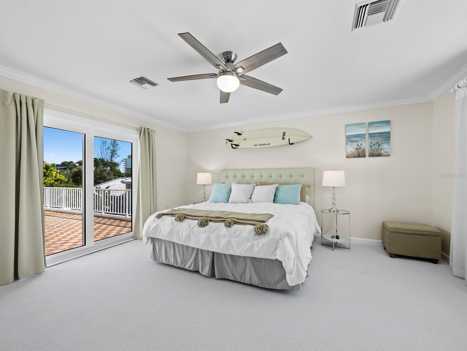 3408 FAIR OAKS LN, LONGBOAT KEY, FL, 34228