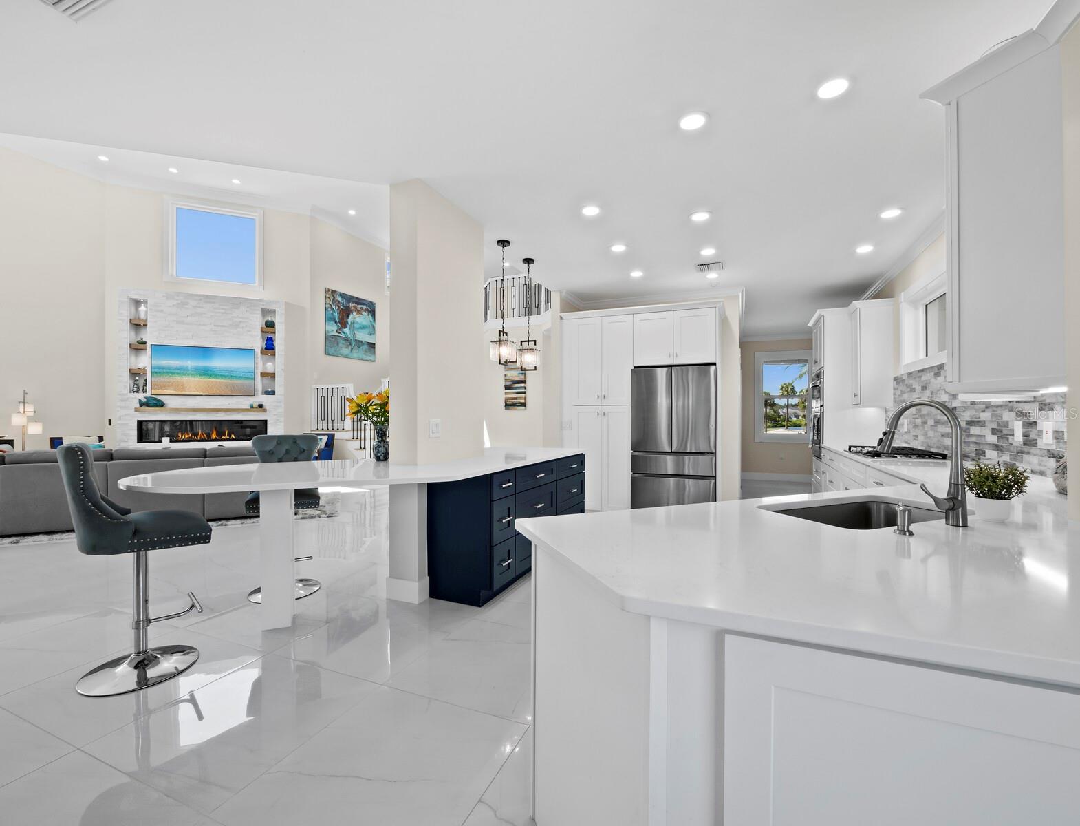 3408 FAIR OAKS LN, LONGBOAT KEY, FL, 34228