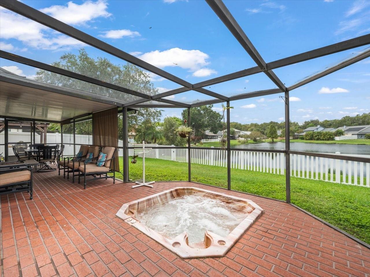 15106 NIGHTHAWK DR, TAMPA, FL, 33625