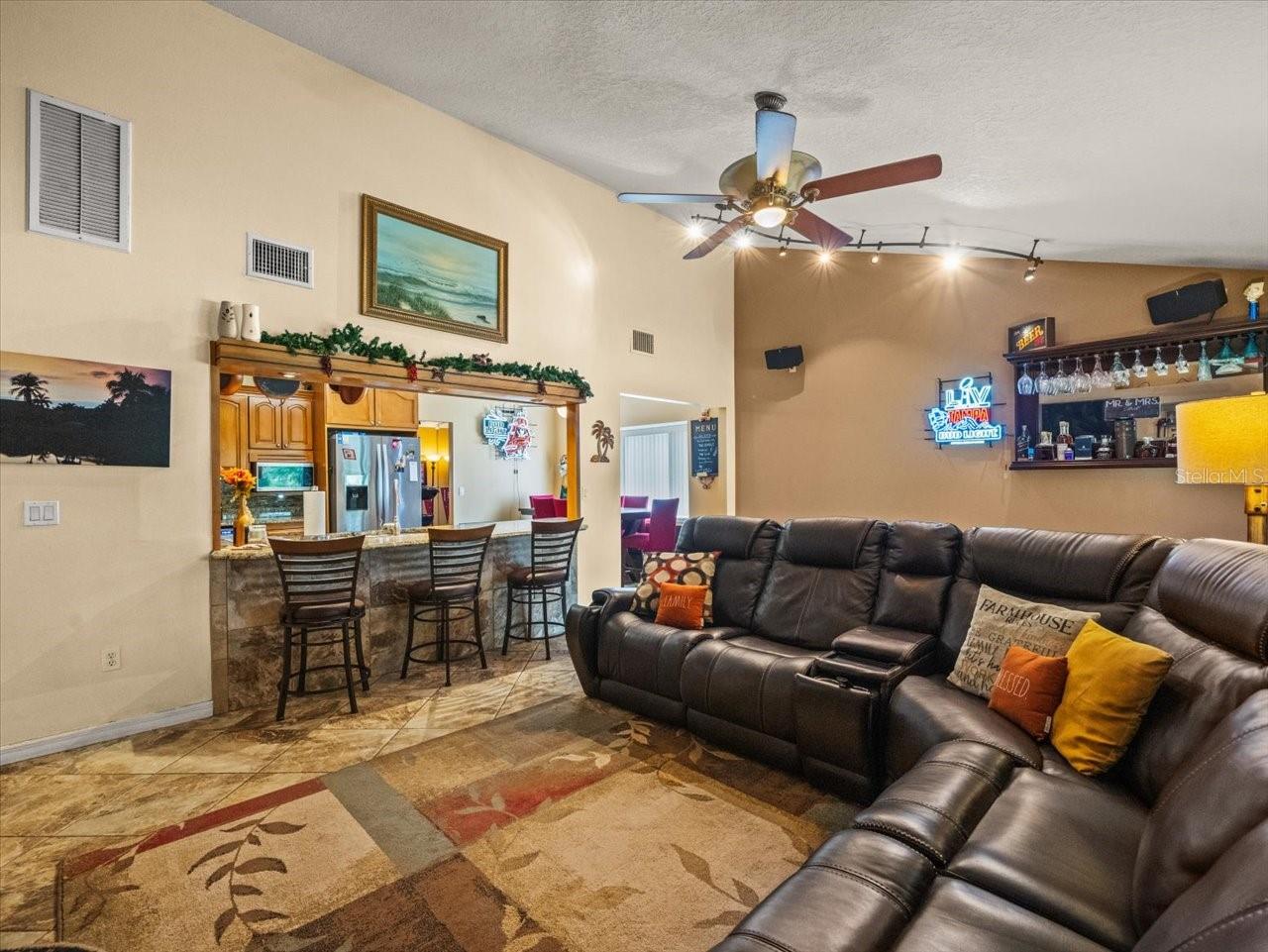 15106 NIGHTHAWK DR, TAMPA, FL, 33625