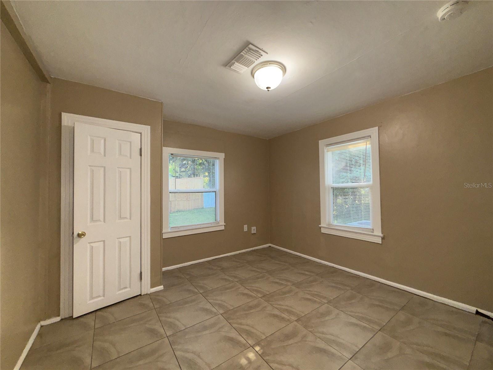 1640 SALEM DR, ORLANDO, FL, 32807