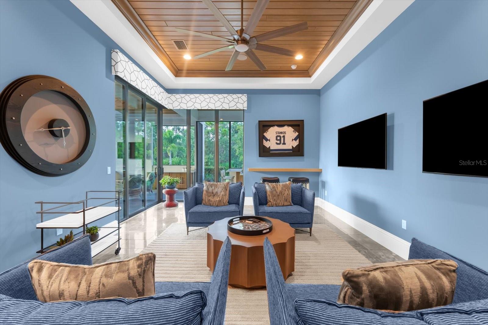 A4667848 Property Photo