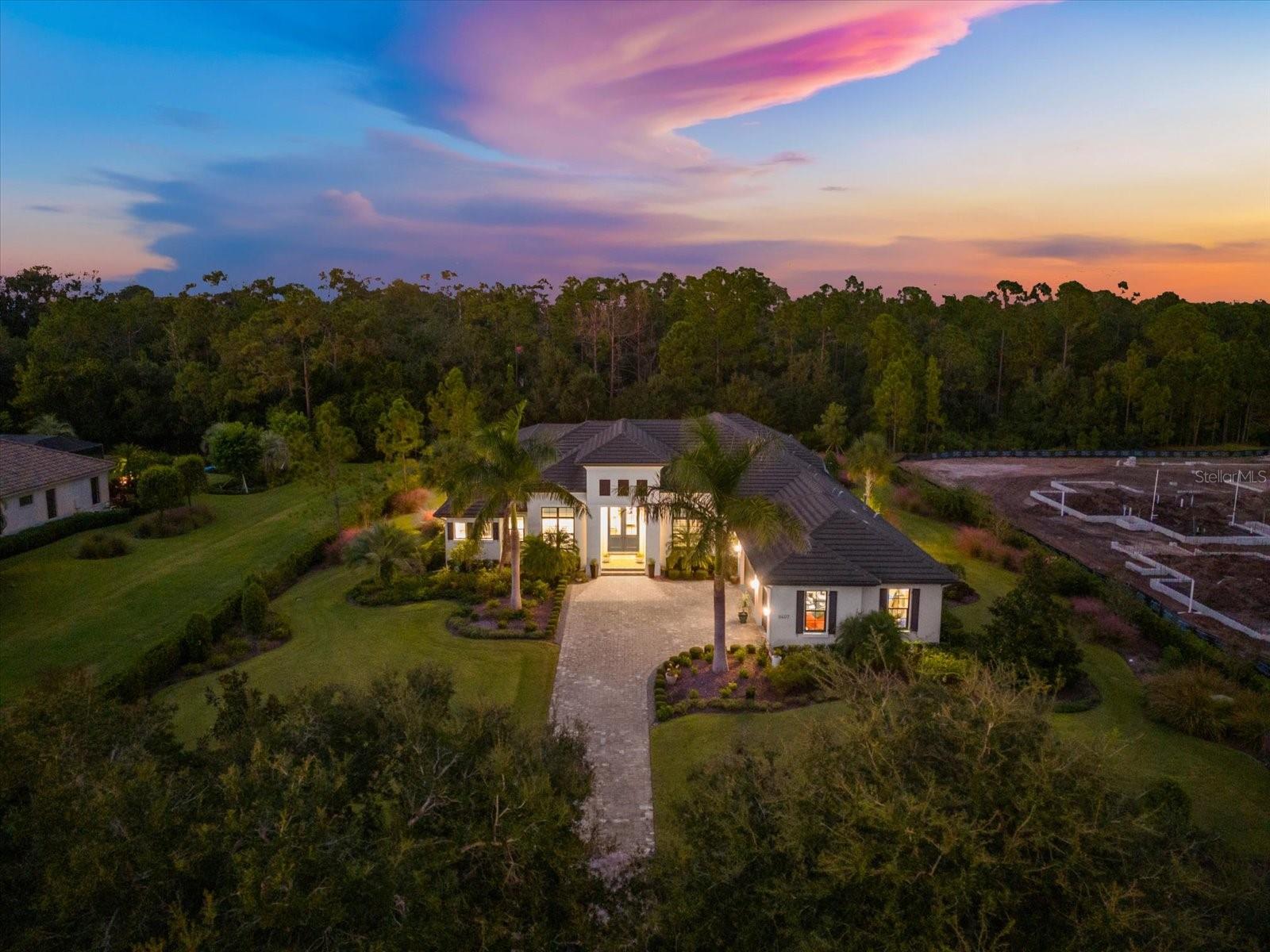 A4667848 Property Photo