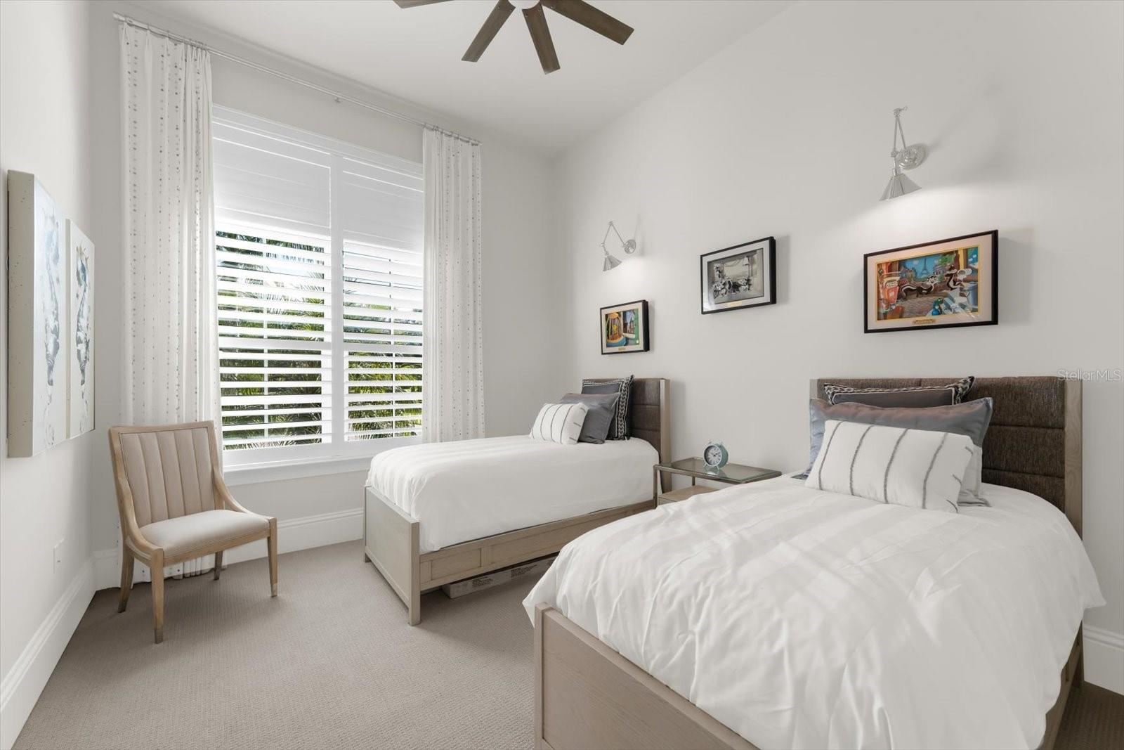 A4667848 Property Photo