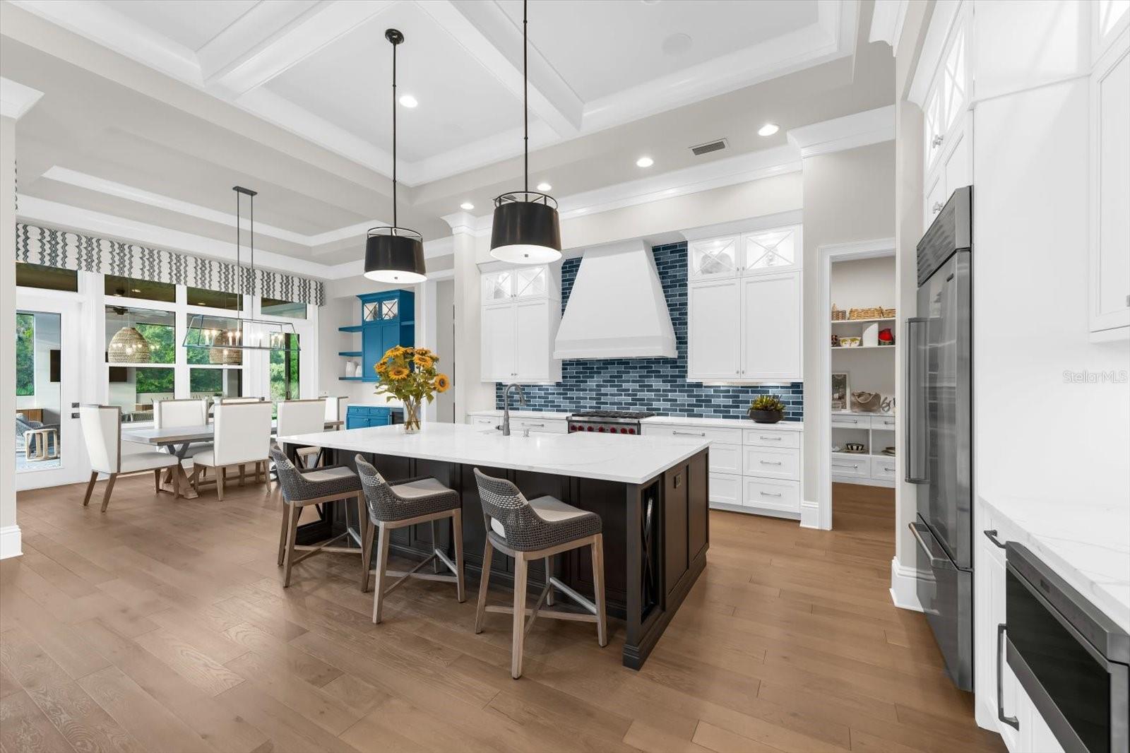 A4667848 Property Photo