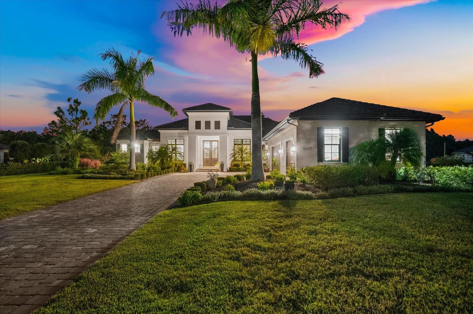 A4667848 Property Photo