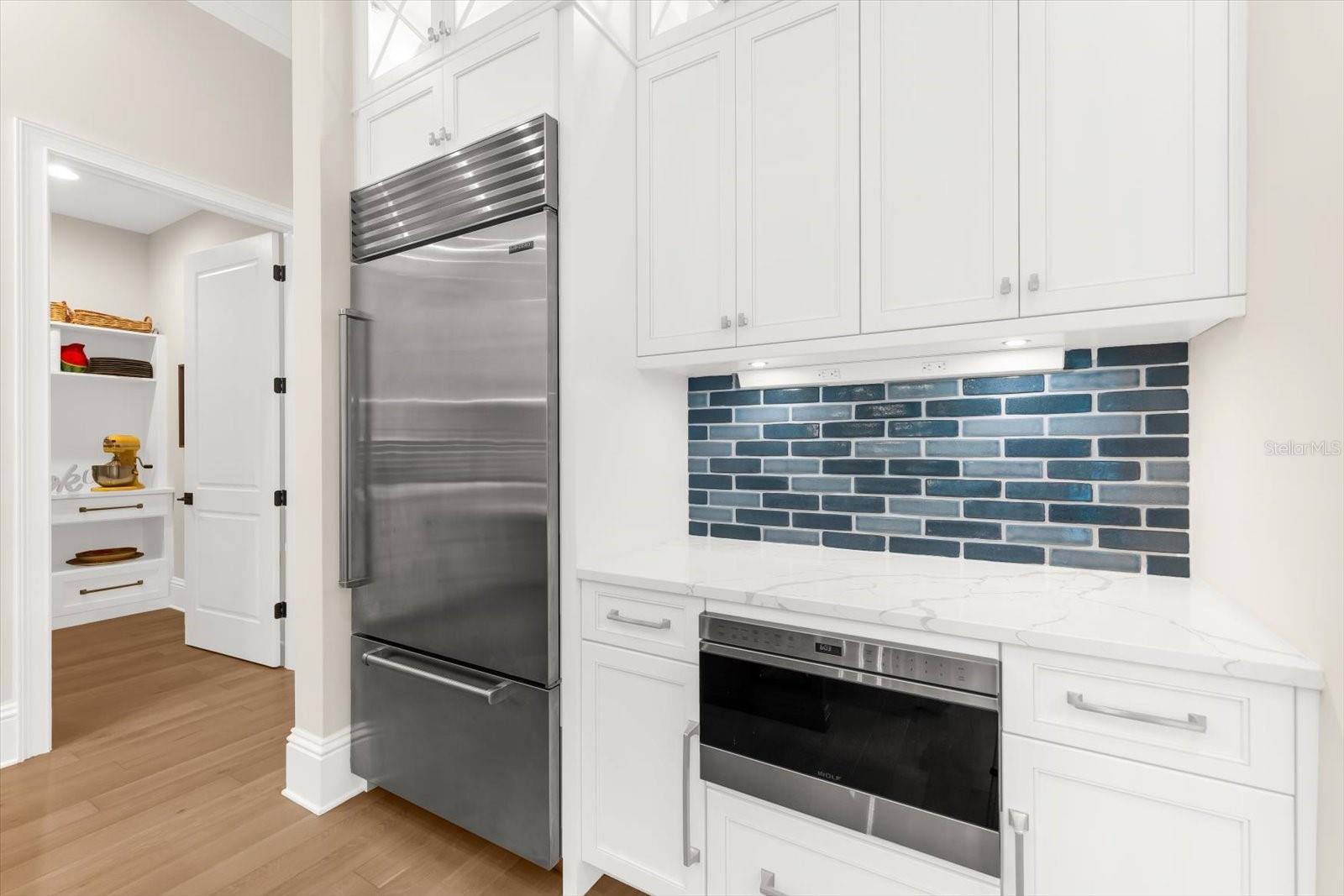 A4667848 Property Photo