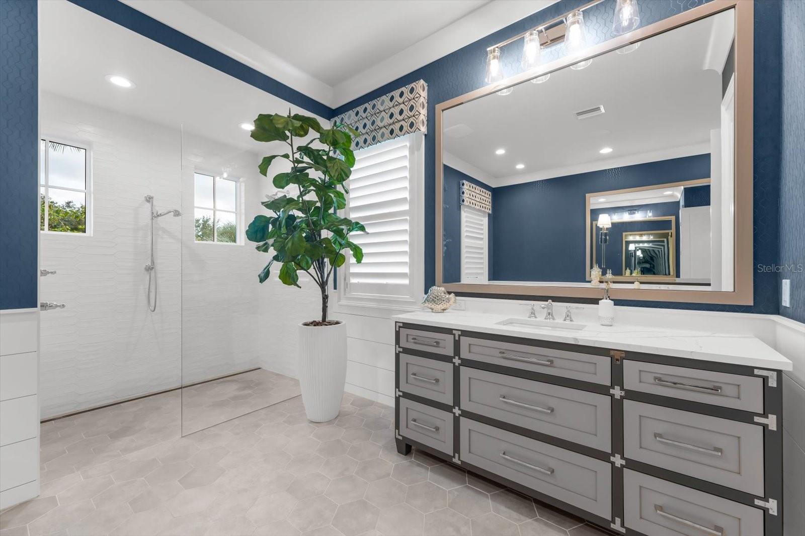 A4667848 Property Photo