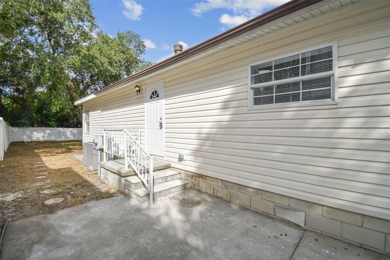 5633 CHARLES ST, NEW PORT RICHEY, FL, 34652