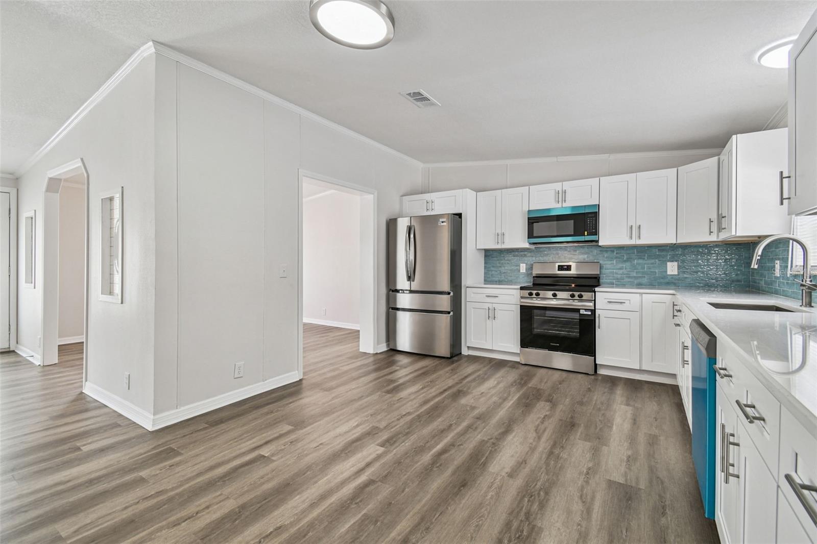 5633 CHARLES ST, NEW PORT RICHEY, FL, 34652