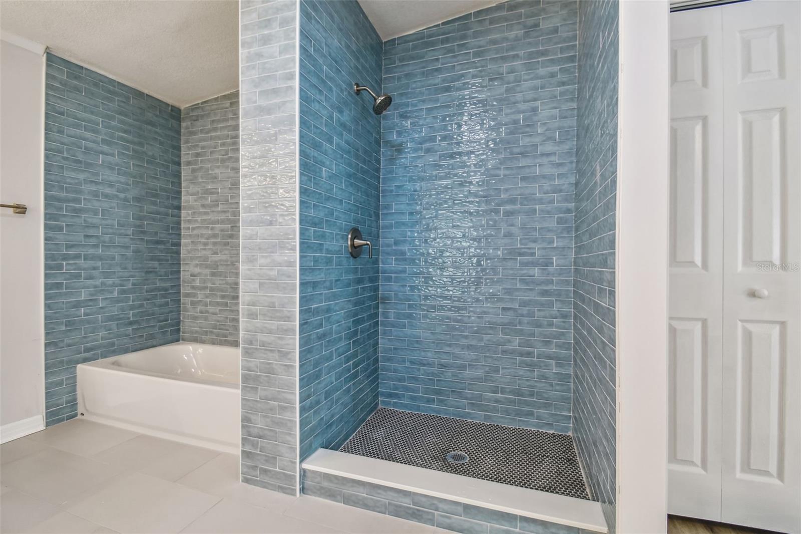 5633 CHARLES ST, NEW PORT RICHEY, FL, 34652