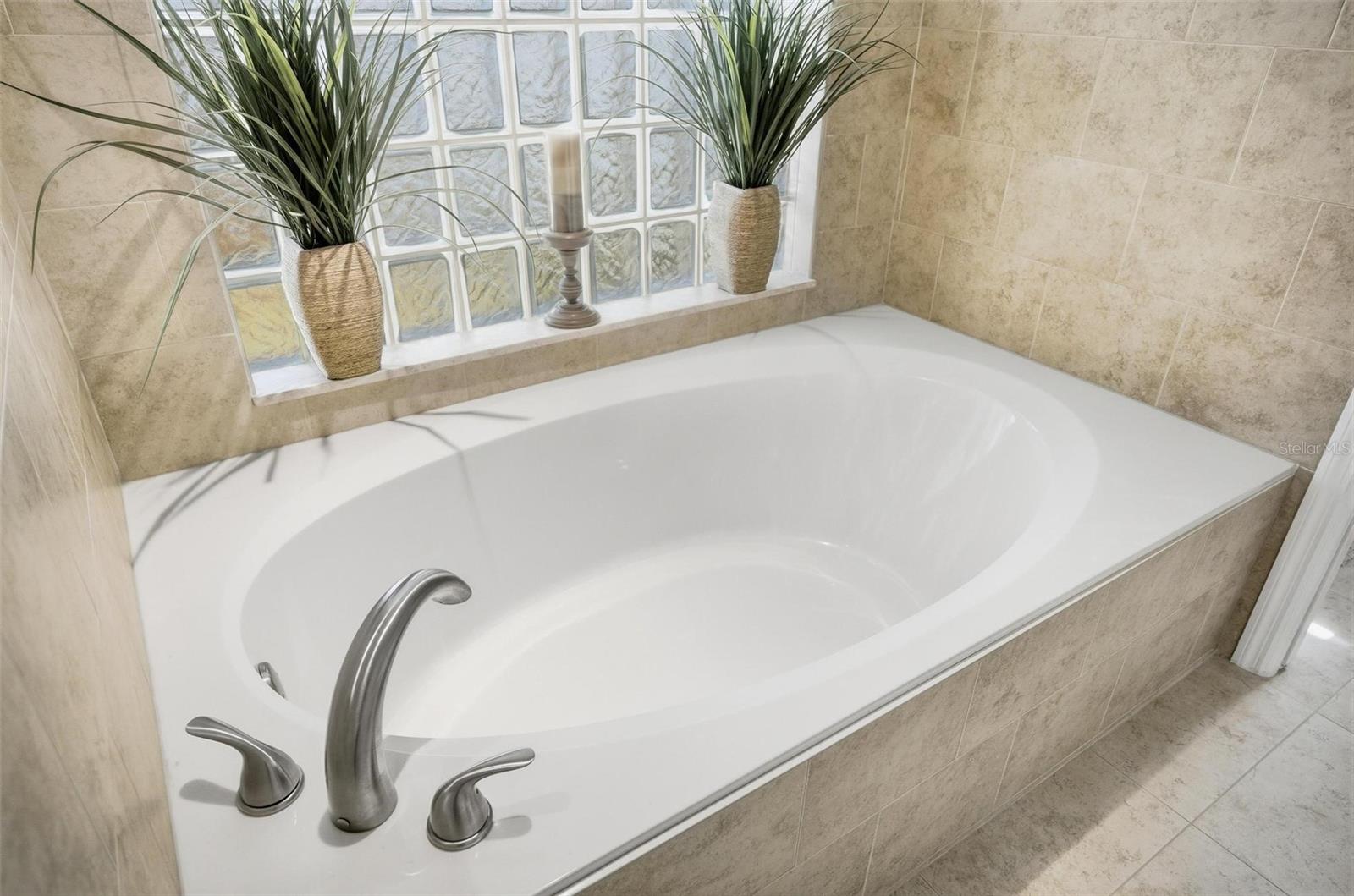 16 LAGARE ST, PALM COAST, FL, 32137