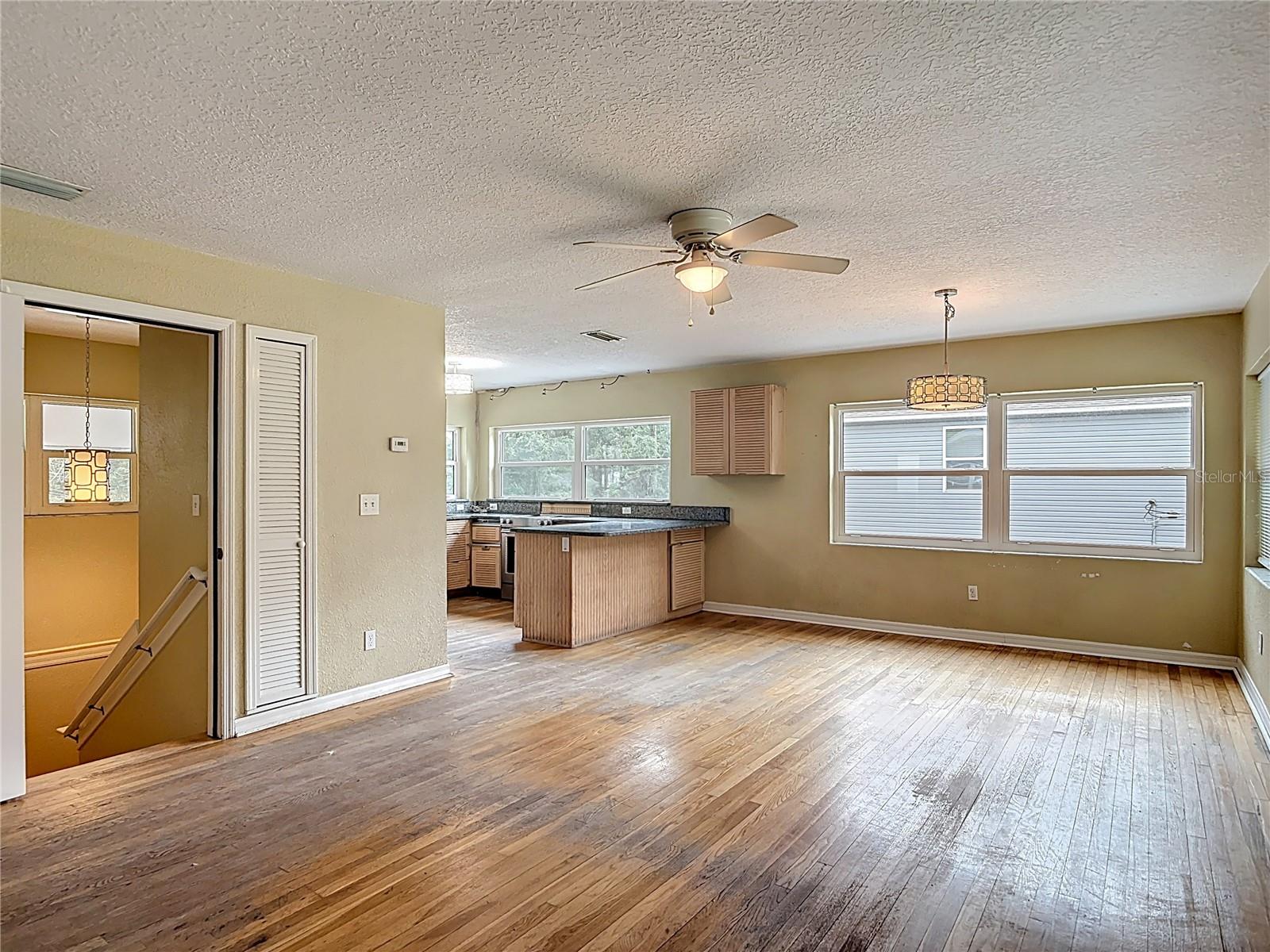 2094 PENN DR, DELAND, FL, 32724