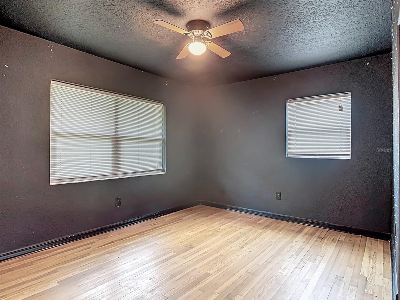 2094 PENN DR, DELAND, FL, 32724