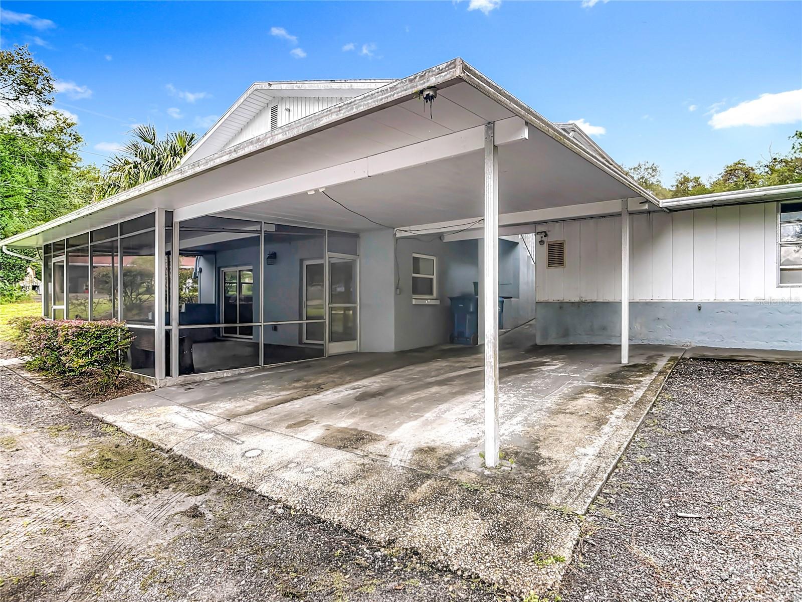 2094 PENN DR, DELAND, FL, 32724