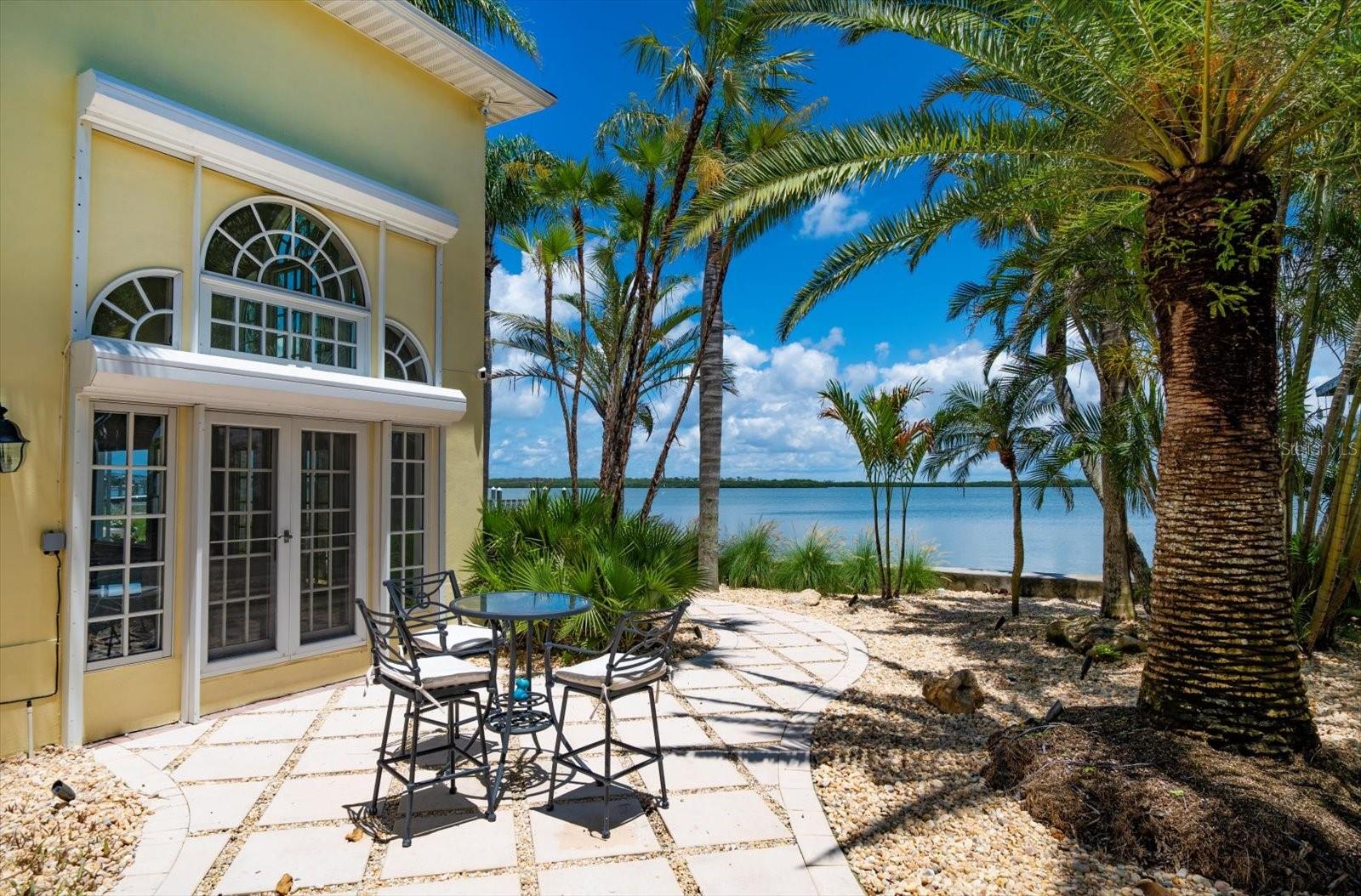 TB8436074 Property Photo