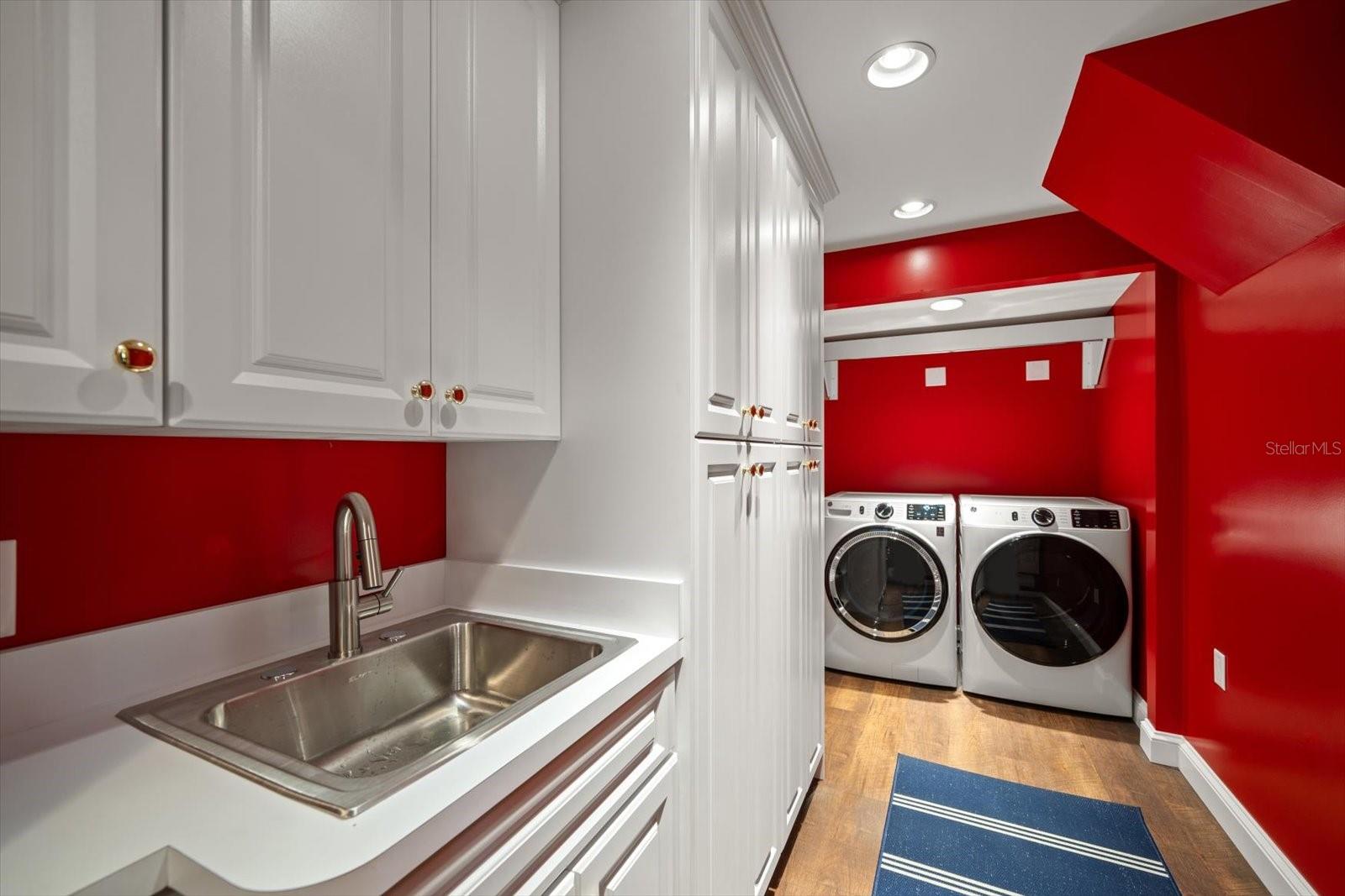 TB8436074 Property Photo