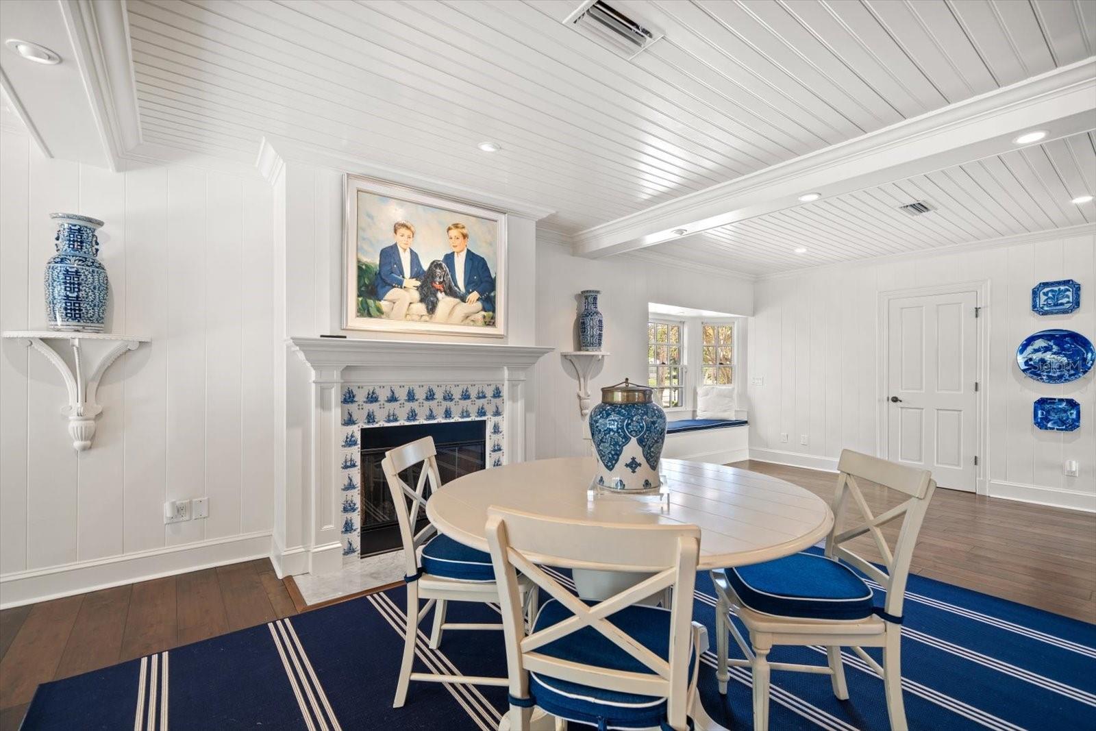 TB8436074 Property Photo