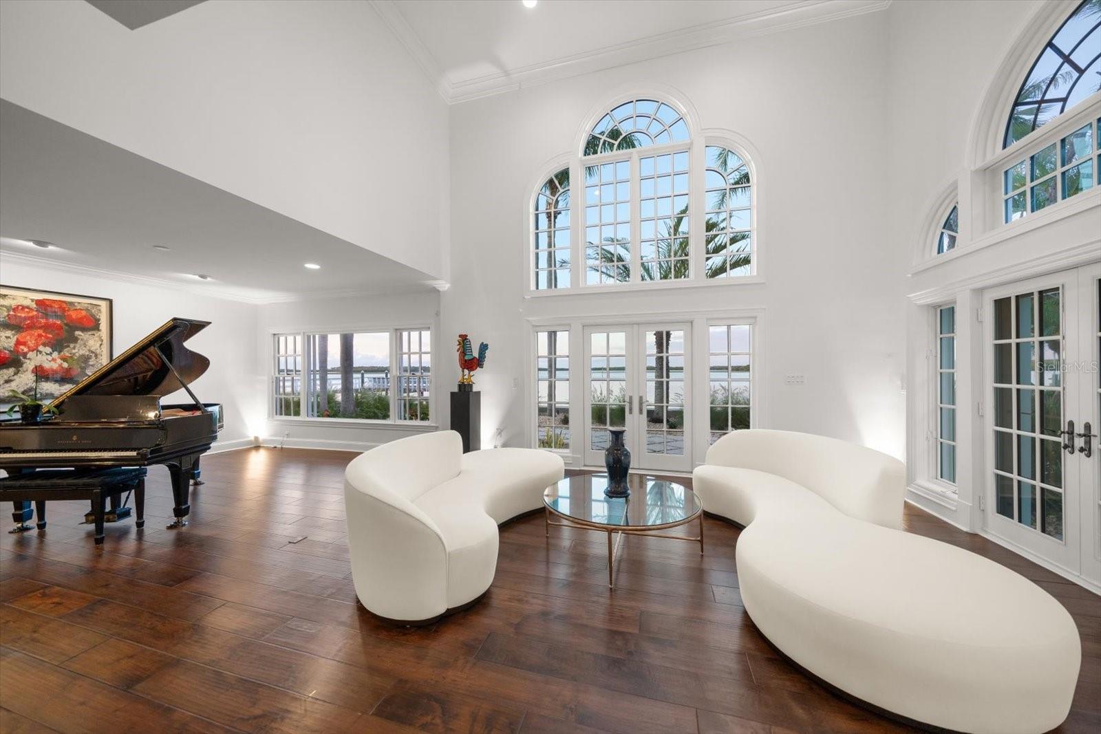 TB8436074 Property Photo