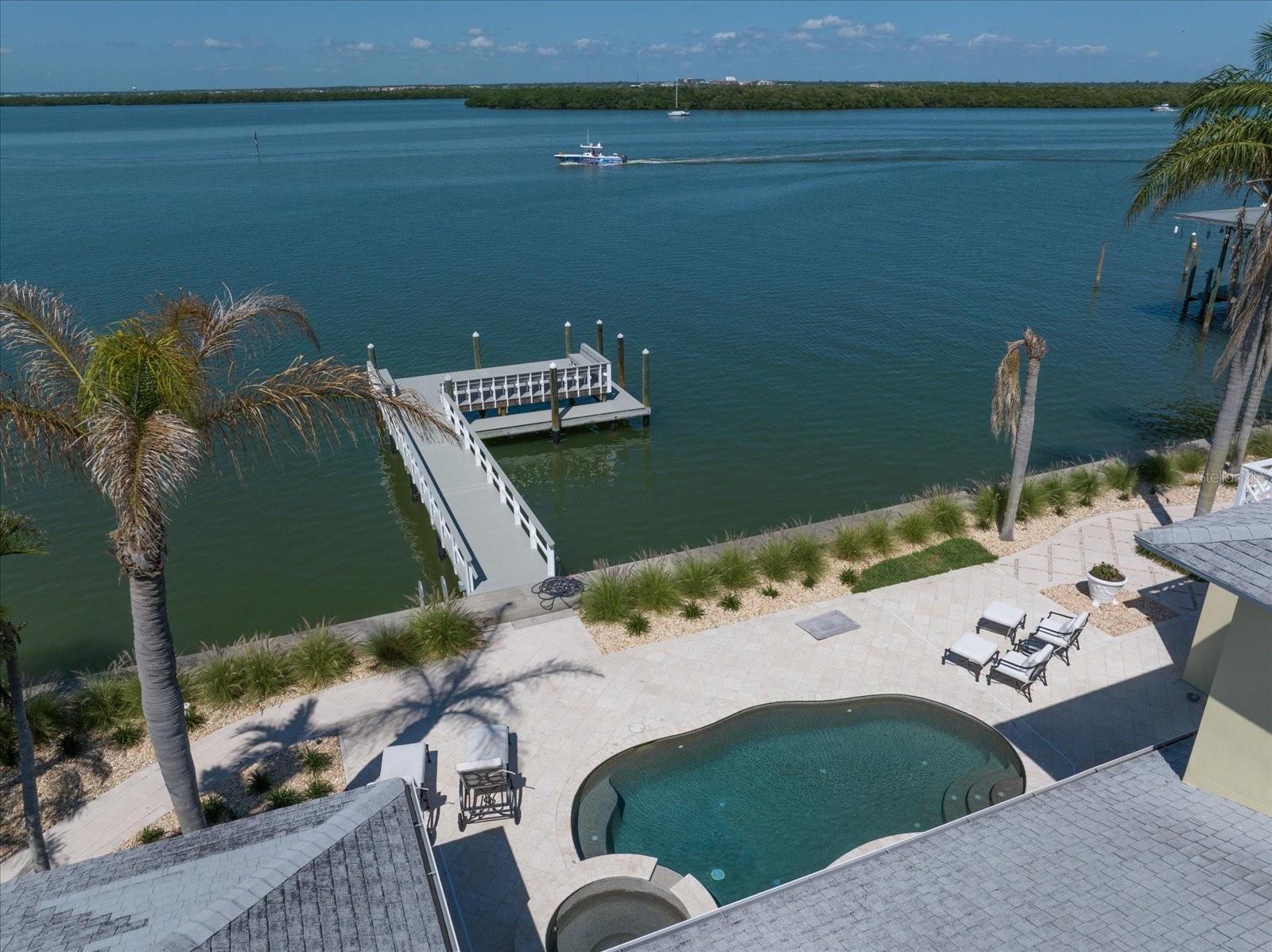 TB8436074 Property Photo