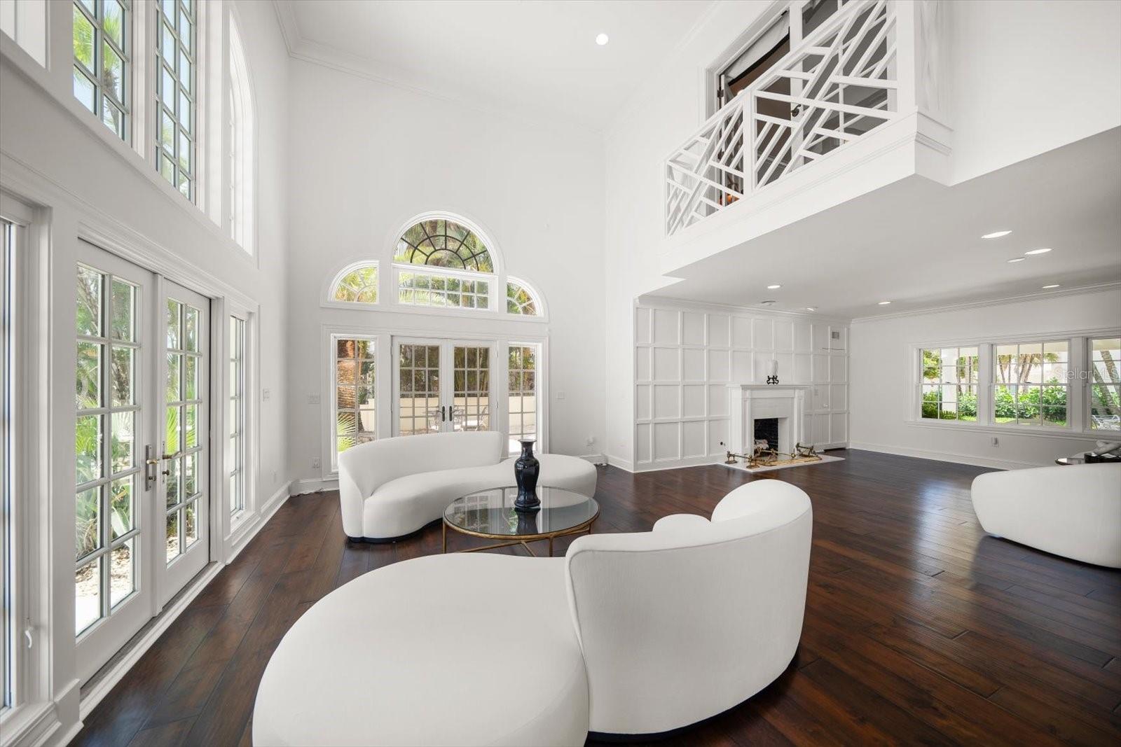 TB8436074 Property Photo