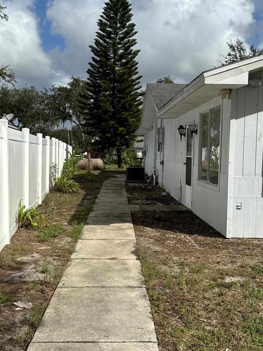 3738 RED OAK CT, LAKE WALES, FL, 33898