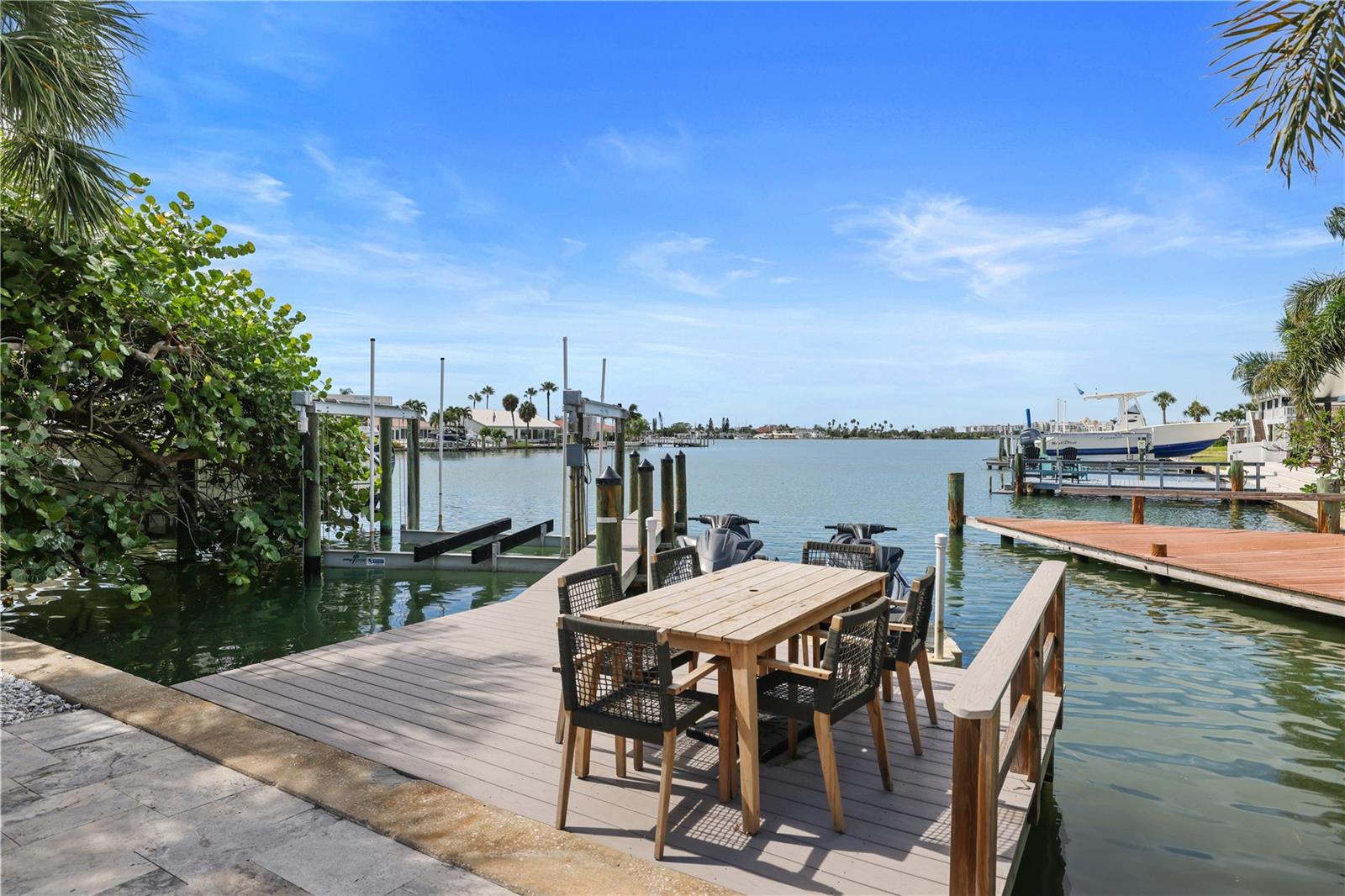 651 64TH AVE, ST PETE BEACH, FL, 33706