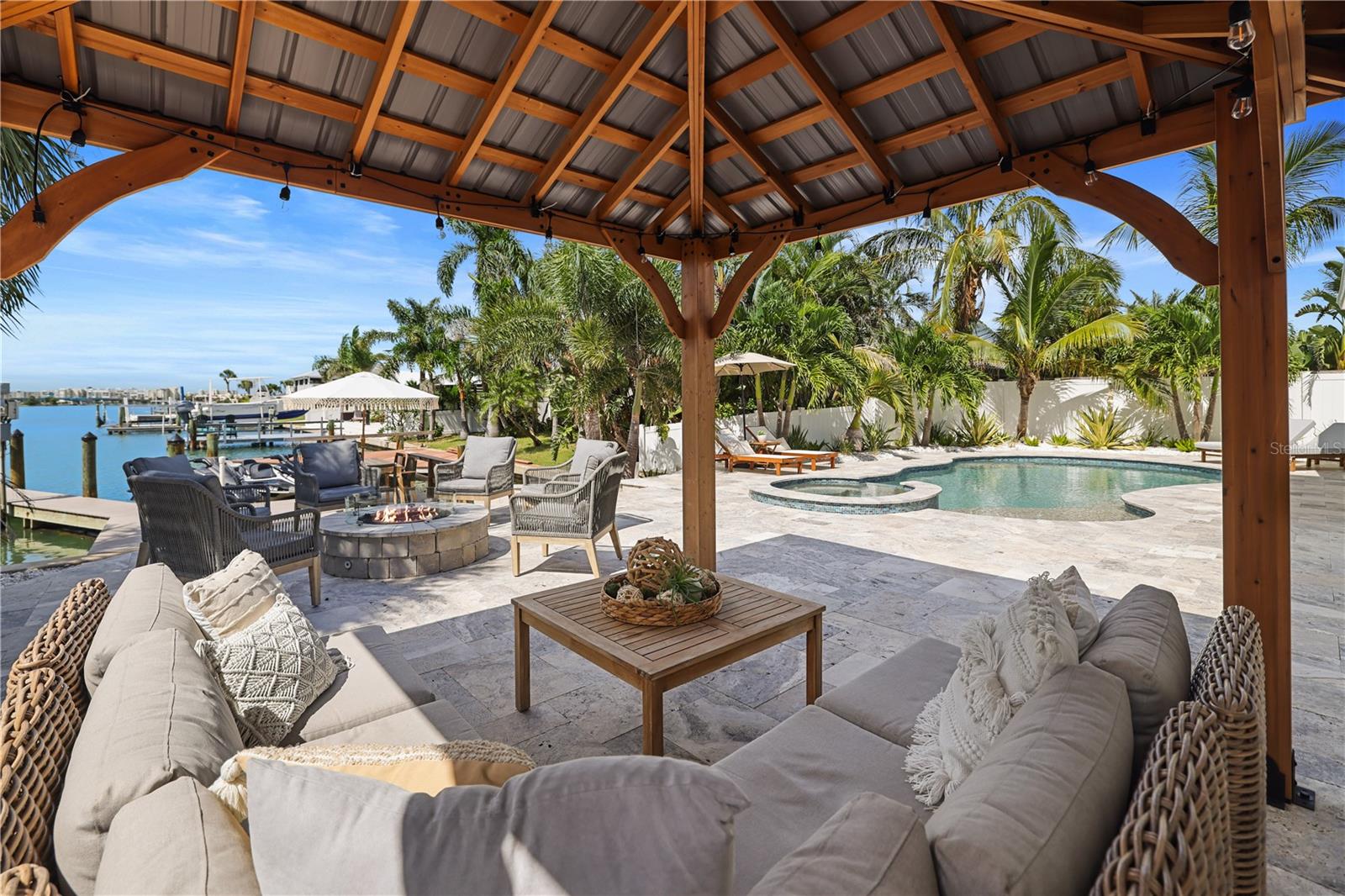 651 64TH AVE, ST PETE BEACH, FL, 33706