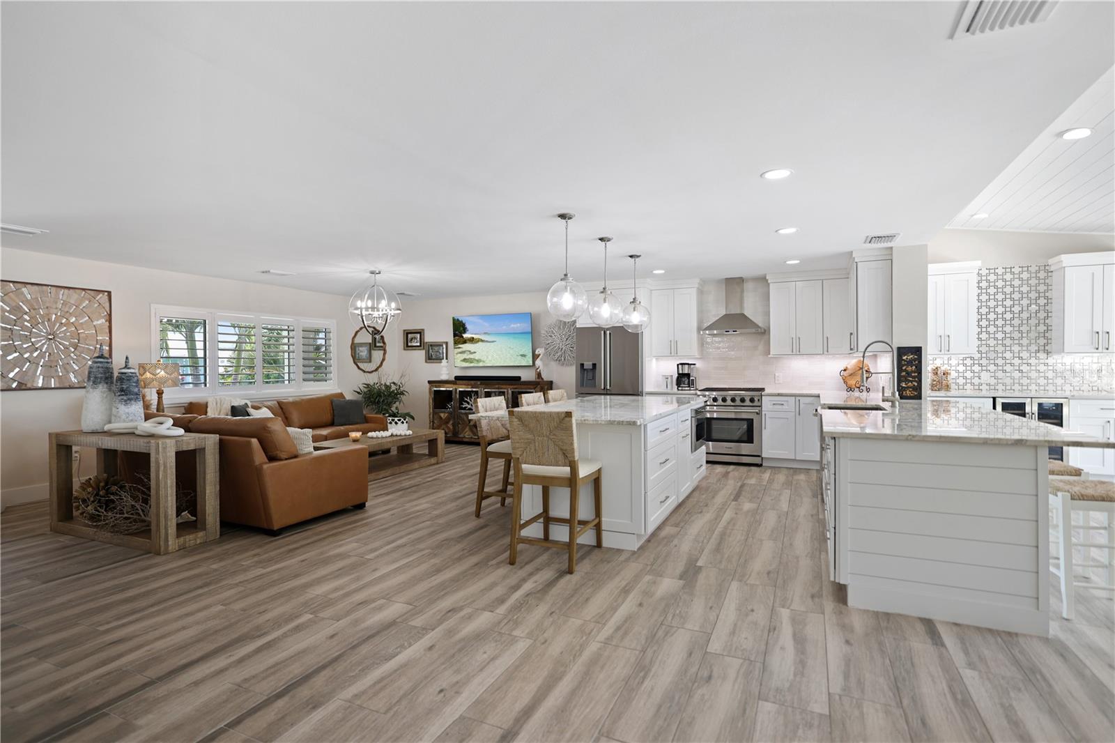 651 64TH AVE, ST PETE BEACH, FL, 33706