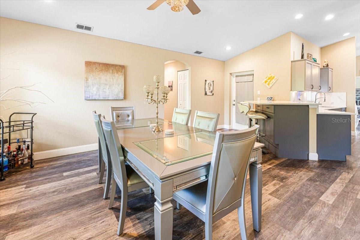 11130 MAGDALENA AVE, ENGLEWOOD, FL, 34224