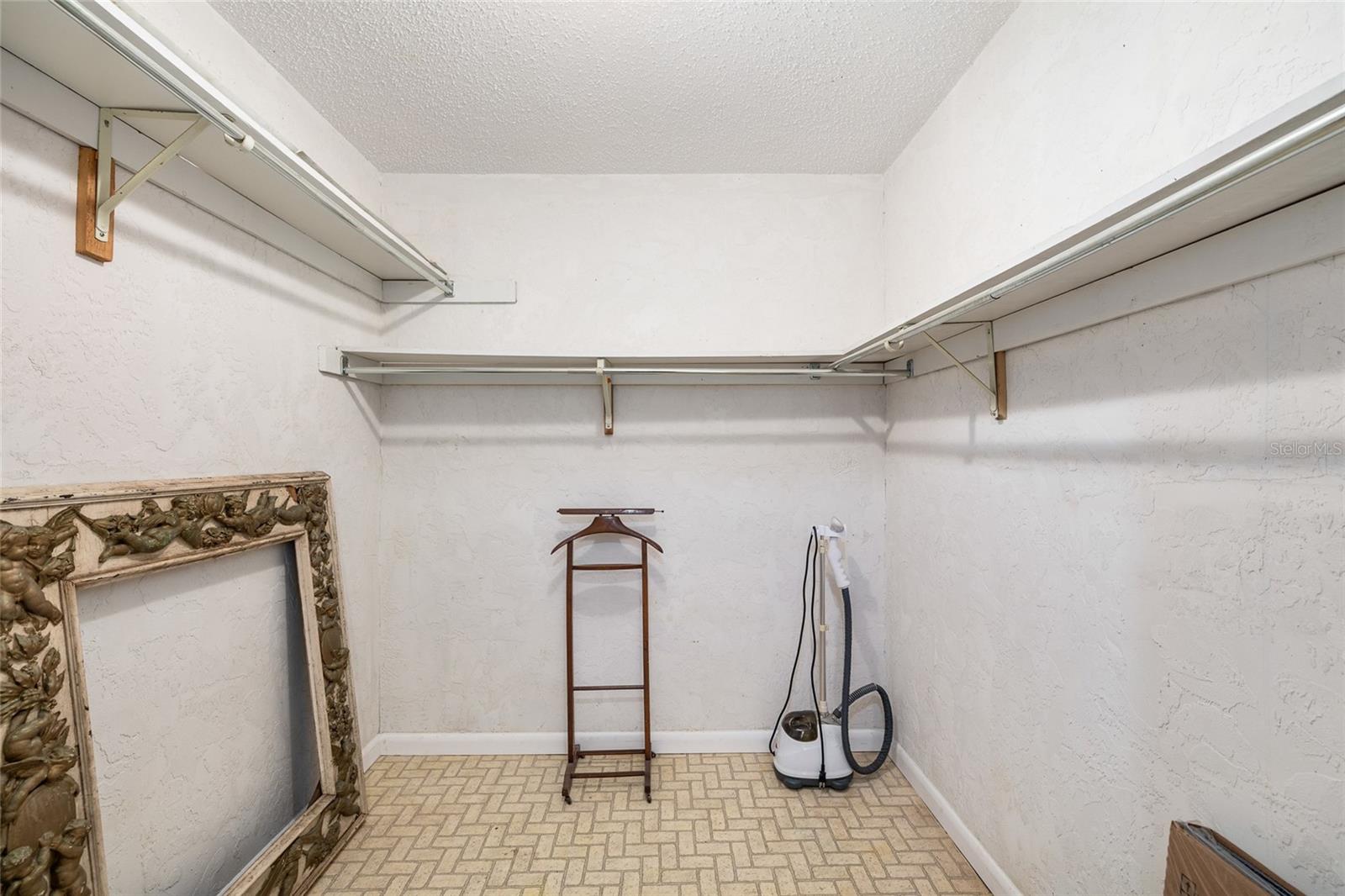 2027 PINECREST WAY, CLEARWATER, FL, 33755