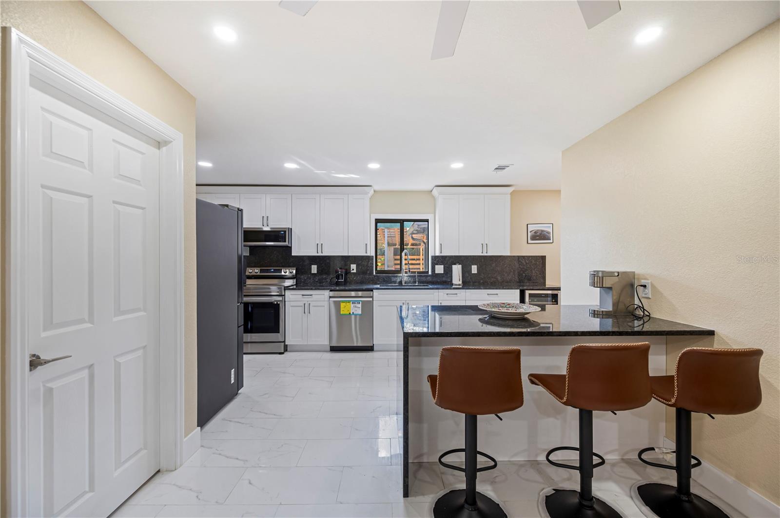 Stunning modern kitchen